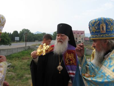 В закарпатском Хусте освятили престол нового Епархиального Храма