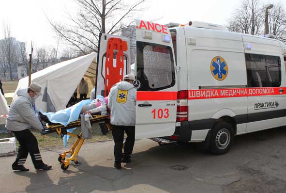 В Ужгороді жителька Іршави випала з балкона 7-го поверху