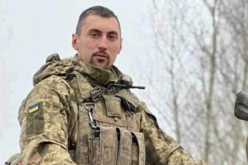 У Руській Мокрій на Тячівщині попрощалися з Михайлом Ігнатюком, який з січня вважався зниклим безвісти (ФОТО)