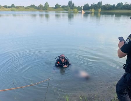 На Мукачівщині на озері в Новому Давидкові потонули двоє хлопчиків з Ключарок (ФОТО)