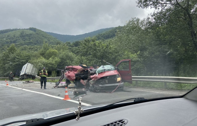 У ДТП на Мукачівщині одна людина загинула, троє травмовані. Серед них — діти